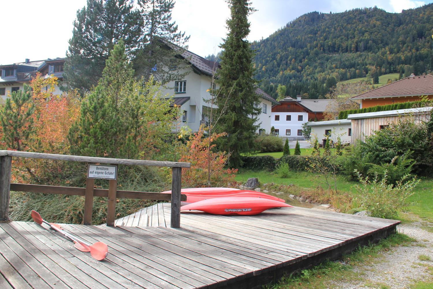 Pension Gamsfeld Russbach am Pass Gschütt Exterior foto